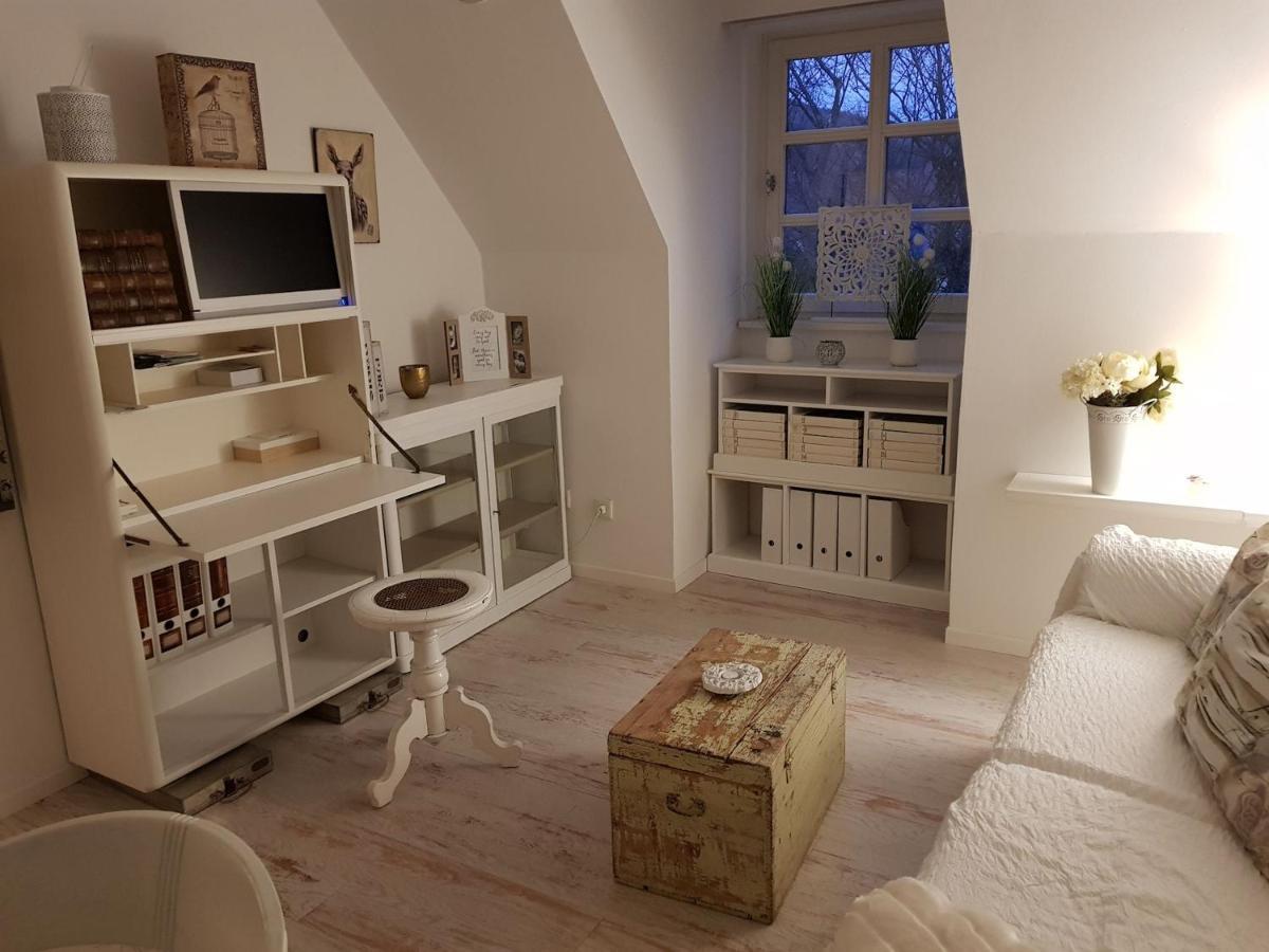 Das Torhaus Im Schloss Schellenstein Olsberg Exteriör bild